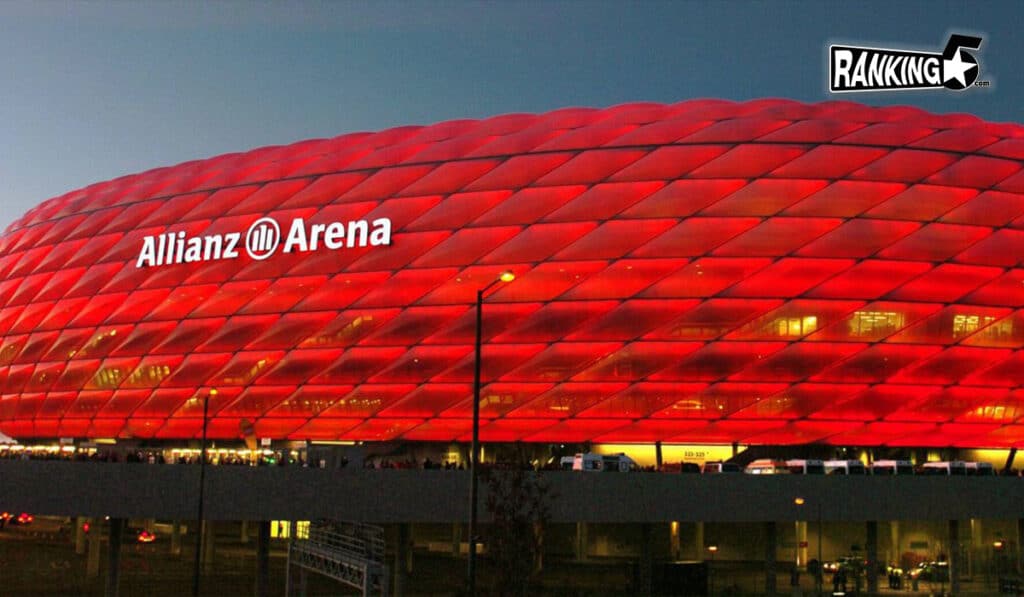 02-Allianz-Arena-Munich-1600x678