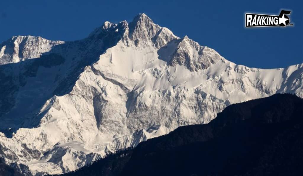 05-kanchenjunga